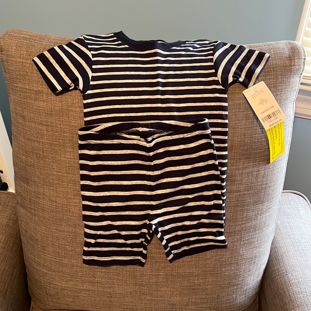 Two piece short and t-shirt set